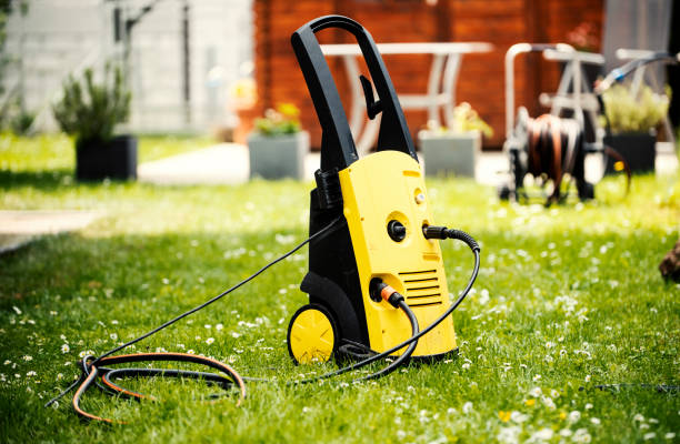 Post-Construction Pressure Washing in Como, WI